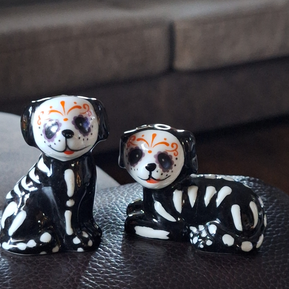 Black and White Dia de los Muertos Dog Salt And Pepper Shaker Set